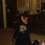 Kira Kosarin Instagram - thanks for the #superbowl bowl fit @nickelodeon 🏈