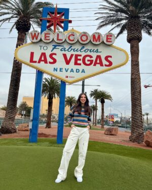 Kira Kosarin Instagram - a week in Vegas filming @nfl #SuperbowlLVIII content for @cbssports x @nickelodeon x @paramountplus . 

On Sunday, Nickelodeon is airing the big game in augmented reality to be Live from Bikini Bottom - complete w commentary from Spongebob and Patrick. 

Catch me & @jackgriffo presenting in the hours before and throughout the game, leading up to the WORLD PREMIERE of the TRAILER for our new movie Thundermans Return right before halftime 💚🏈