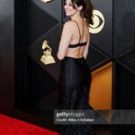 Kira Kosarin Instagram - one more moment for the glam&style 🙈 makeup: @kirakosarin hair: @kirakosarin styling: @kirakosarin (in my glam grind fr) The Grammys