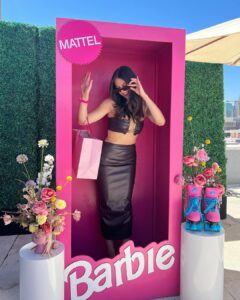 Kira Kosarin Instagram - come on barbie, let’s go party!