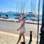 Kira Kosarin Instagram – turns out the real Greece love story was me & the food, sorry @immaxchester 🥙

(ok- this should be my last vacay post, at least until i get the footage from the actual proposal, and we get the disposables developed!)

thank u for all the lovely messages over these last few days, i feel so lucky and in love and held by my community <3

ready to head home and join my fellow union members on the strike lines!