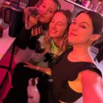 Kira Kosarin Instagram - 🌷🦢🌷