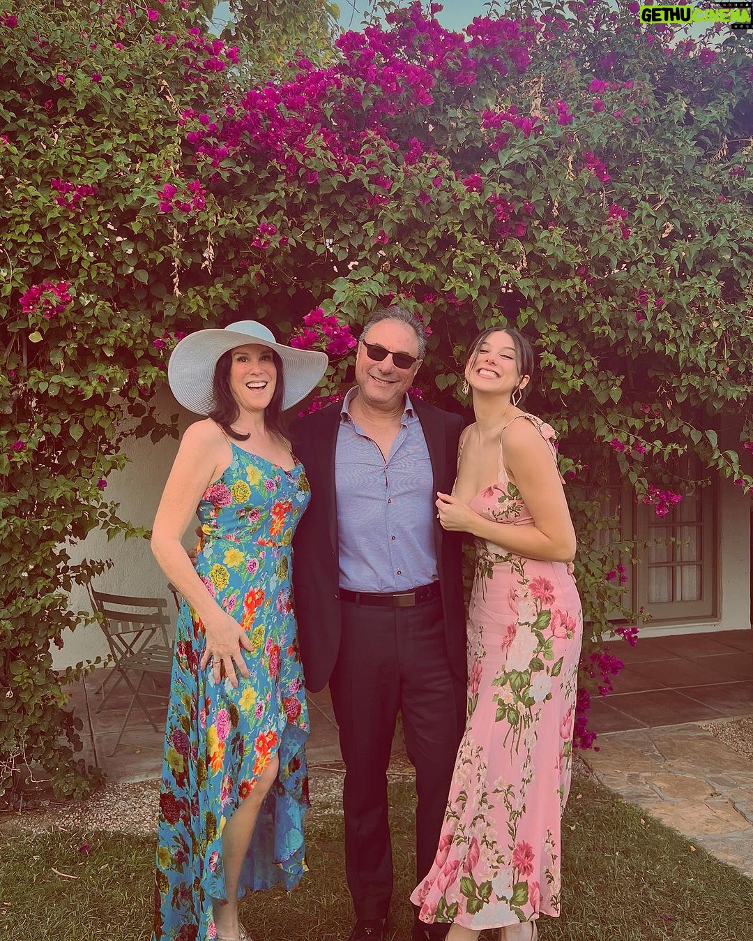 Kira Kosarin Instagram - one weekend in the desert, all the love in the world ☀️ Palm Springs, California