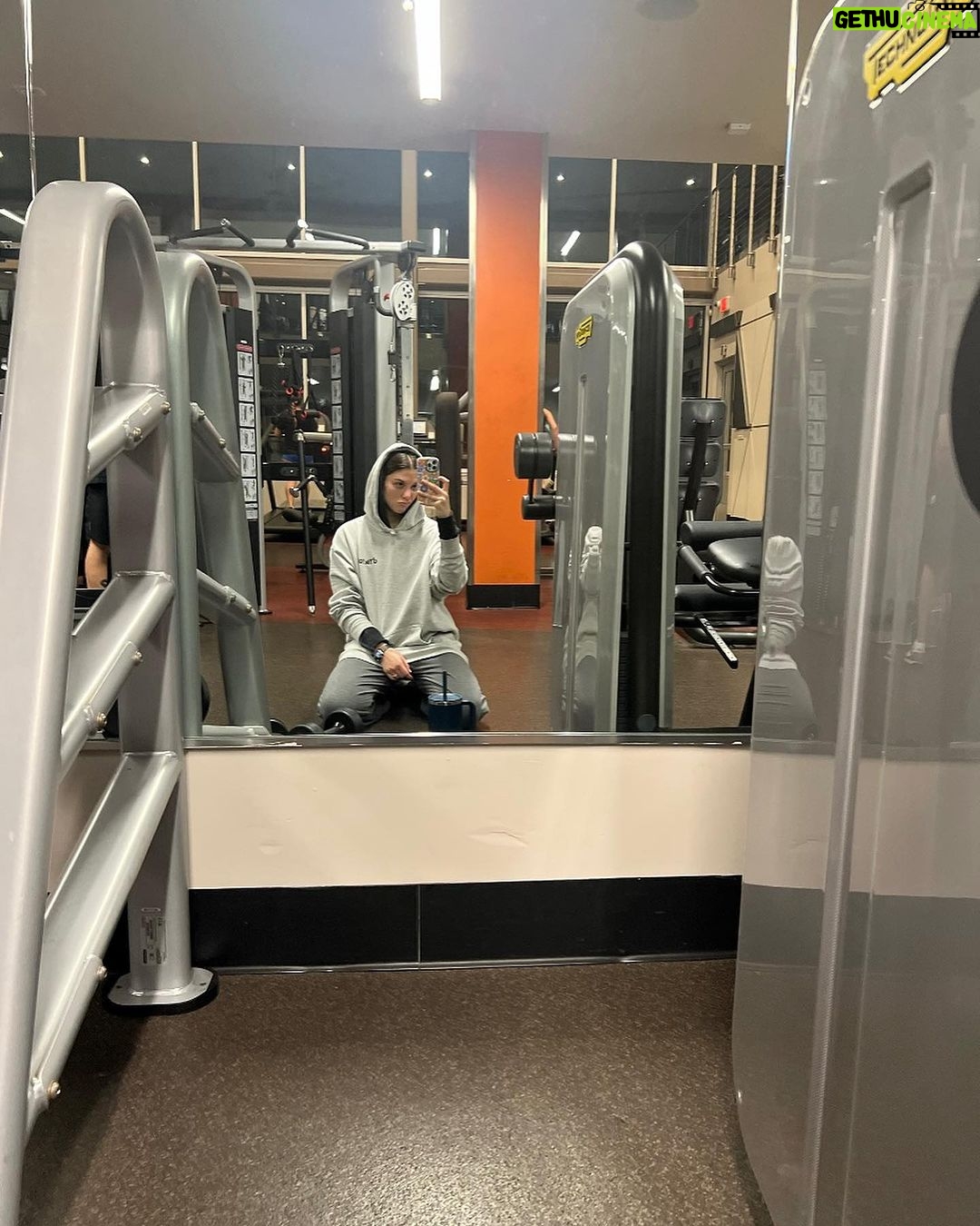 Kira Kosarin Instagram - all 5 members of my after-school DDR club