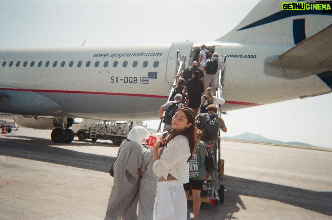 Kira Kosarin Instagram - got the film developed from our trip 💍 Greek islands