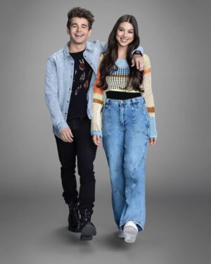 Kira Kosarin Instagram - official Thunder-pics, comin in hot! ☄️