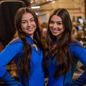 Kira Kosarin Instagram - Thundermans Return now streaming on @paramountplus 💙⚡️

1) mountain top sisters 
2) last looks
3) 🍎🌳
4) my badass stunt double 
5) table read
6) casual superhero behavior 
7) “remember that time”
8) big thundertwin energy
9) heading to the door to the living room set to see if for the first time on day 1. all the feels. 
10) 💙⚡️