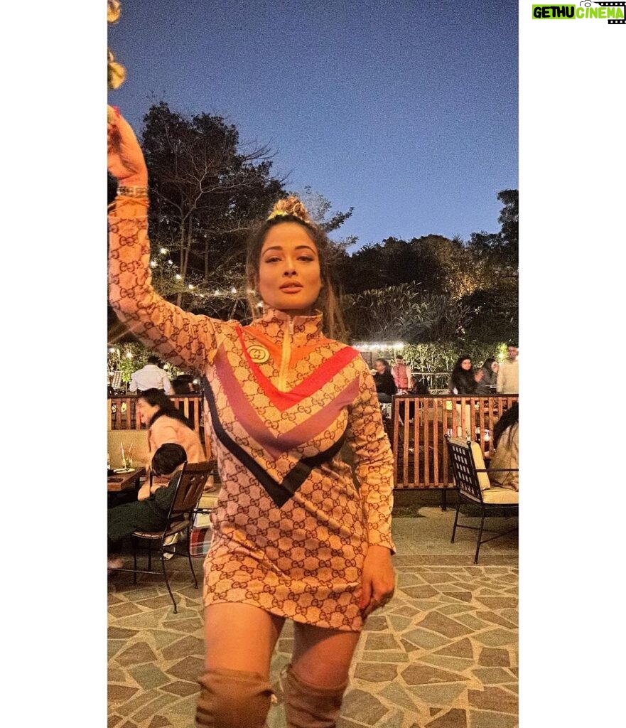 Kiran Rathod Instagram - Night Night #instagood #instanight #instadaily #night #missyou #love #peace #happy #happiness #thinkpositive #beauty #beautiful #kiranrathod #kiranrathore #manifestation #manifest #shikarbaugjaipur Bar Palladio Jaipur