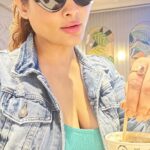 Kiran Rathod Instagram - Helloos SUNDAY Let’s have some fun #sunday #weekend #happy #love #peace #happiness #beautiful #morning #beauty #me #kiranrathod #kiranrathore #travelgram #travel #photo#lookoftheday #manifest #manifestation #pray #repeat #thankyou #thankyouuniverse