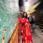 Kiran Rathod Instagram - Cheers to a fresh start and a year filled with exciting adventures. May the New Year bring you prosperity and success in all your endeavors. #manifest 1-1-2024 🕉️🕉️🕉️ #newyear #2024 #instagood #instamood #love #peace #happy #happiness #prosperity #wisdom #sucess #achievement #manifestation #beauty #beautiful #kiranrathod #kiranrathore #travel #kashi #banaras #ganga #instafamily #travelphotography # Banaras