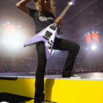 Kirk Hammett Instagram - St. Louis we salute you 🤟🎸🤟 #m72stl photos📸by @brettmurrayphotography @metallica @epiphone #1979flyingv #epiphone