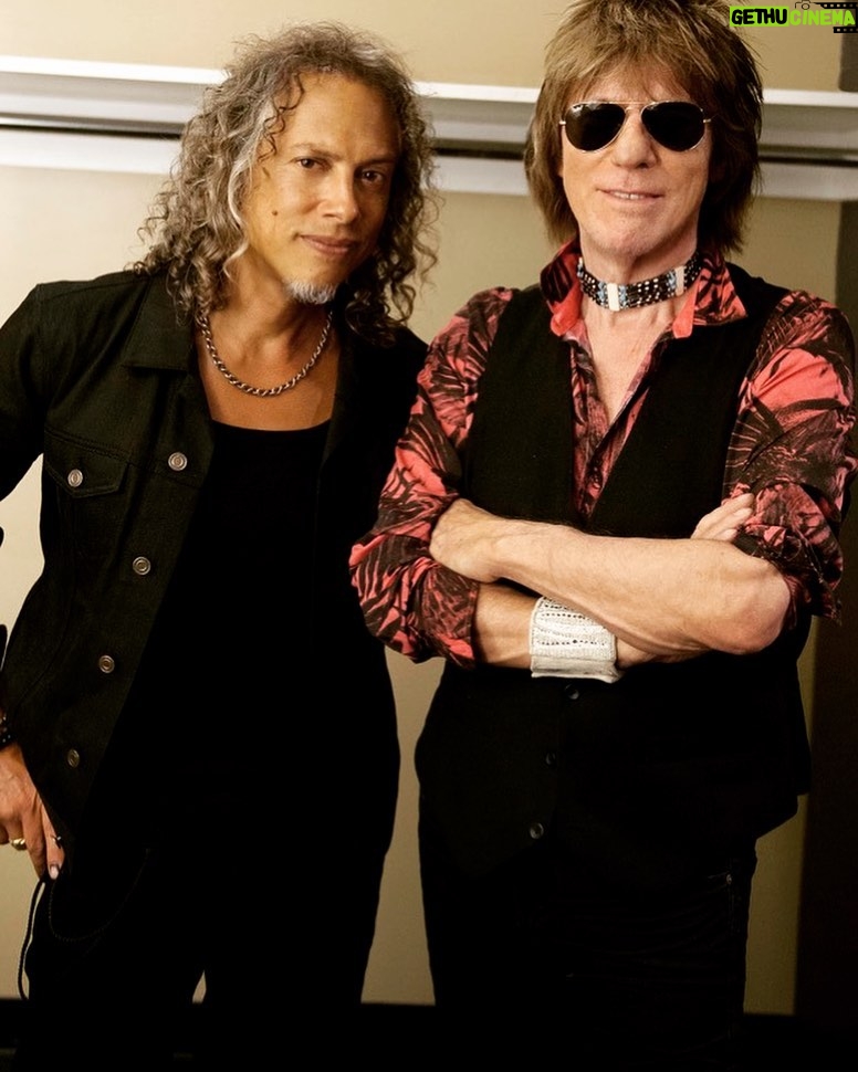 Kirk Hammett Instagram - Thank you Jeff for everything you have given us , you were so immensely generous with your talent ,  and your inspiration and spirit will stay in my heart forever Till we meet again - Rest in Peace ! 🖤🙌 @jeffbeckofficial