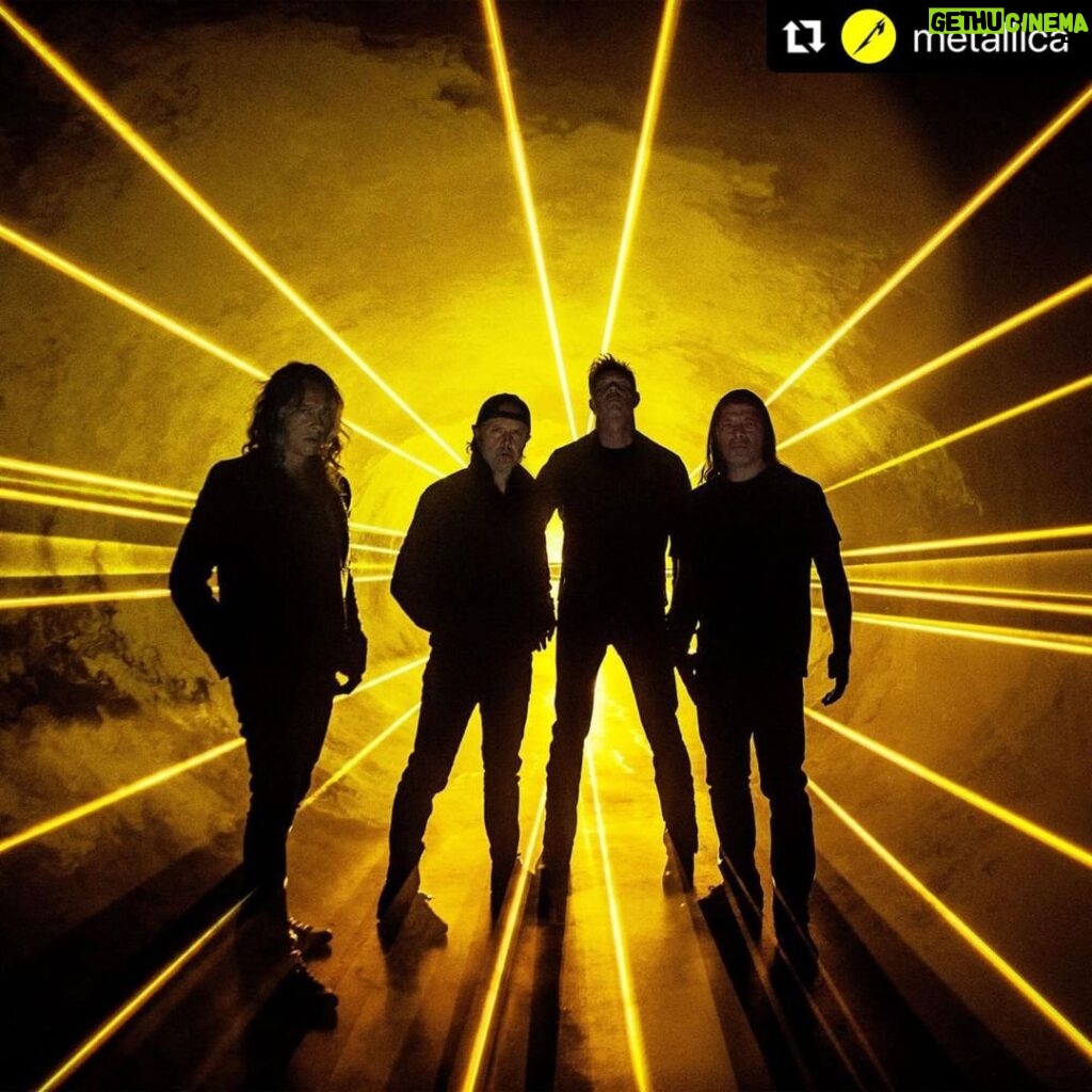 Kirk Hammett Instagram - #Repost @metallica with @use.repost ・・・ ⚠️ NEW METALLICA SONG ⚠️ NEW METALLICA ALBUM ⚠️ NEW METALLICA TOUR ⚠️ Photo by @timsaccenti