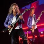 Kirk Hammett Instagram - Double vision. Double 🎸. 🤘⚡️ photo📸by @brettmurrayphotography @metallica