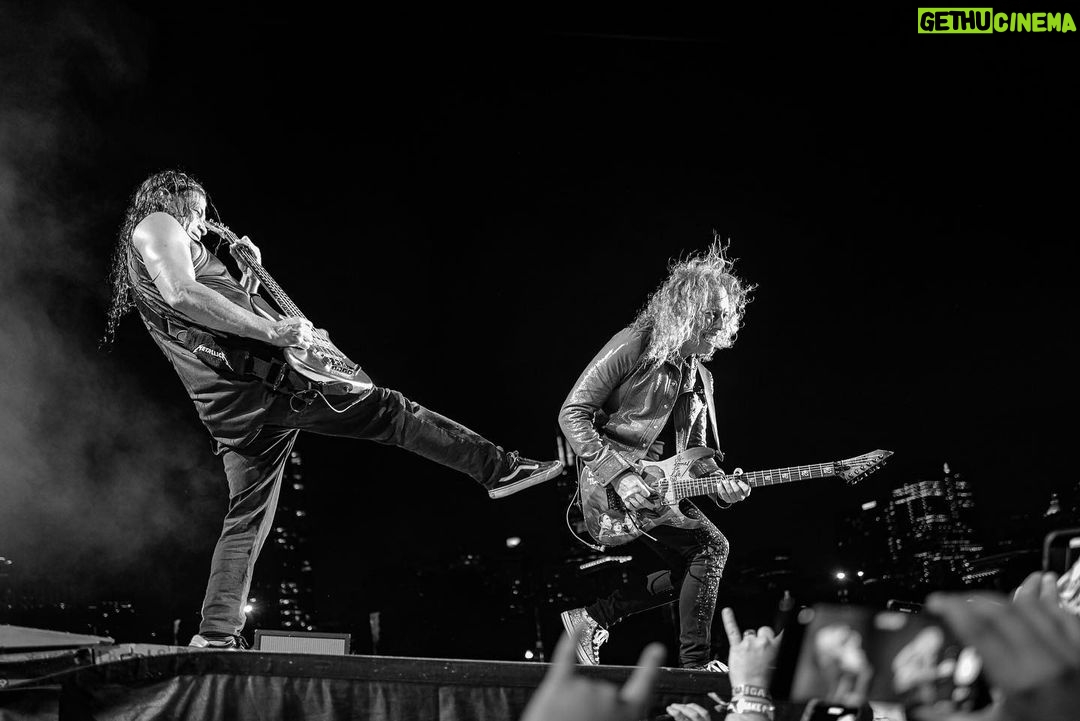 Kirk Hammett Instagram - … sometimes you just need a good kick in the pants … and some day I’m gonna kick @robtrujillo back … 😉 😝 🤘 #metontour photo📸by @justinmohlman 📸 @metallica