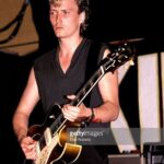 Kirk Hammett Instagram - Been playing old songs for old friends all day. Geordie Walker, RIP. He was a huge influence on me, the way he played that Gibson ES 295 … the way he played. My heart goes out to his friends and family, and his music is being played loud as hell. Killing Joke Forever !!! ⚡️⚡️⚡️ photo 1 Getty Images / Ebet Roberts 📸 photo 2 by Bob Hannam @hannambob