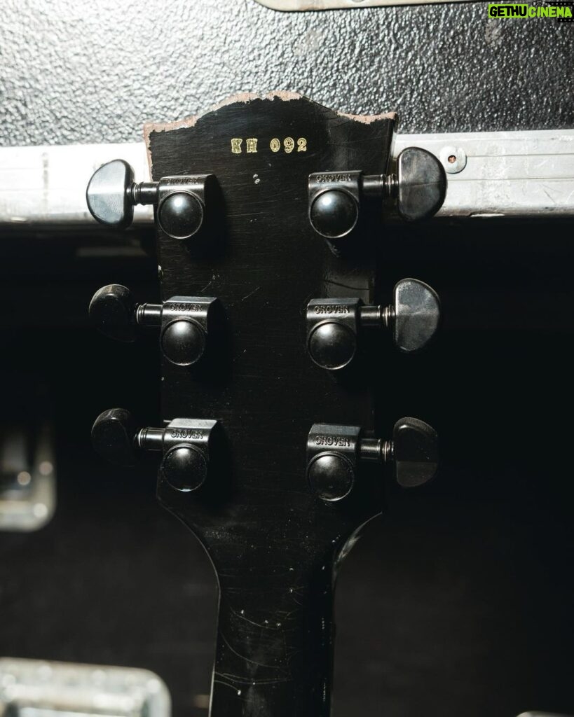 Kirk Hammett Instagram - Kirk Hammett’s sleek “blacked-out” 1989 Gibson Les Paul Custom stands out as the enduring favorite in his lineup – the guitar that’s been a steadfast companion throughout his career. This particular guitar has evolved through several modifications, earning its status as Kirk’s go-to for both recording and touring, and is a mainstay in his arsenal. Now, the Gibson Custom Shop has meticulously recreated this beloved instrument. Introducing the Kirk Hammett 1989 Les Paul Custom. Like the original, the Kirk Hammett 1989 Les Paul Custom features all-black hardware, and per Kirk’s wishes, it comes equipped with uncovered T-Type pickups, along with a Fishman Powerbridge piezo bridge pickup system with a Fishman Powerchip preamp and volume control that bring simulated full-bodied acoustic tone to this versatile Les Paul Custom. Artfully aged by the Murphy Lab to match the look and feel of Kirk’s original 1989 Les Paul Custom, it is a fitting tribute to a metal guitar master and one of his favorite instruments. To learn more about this versatile guitar capable of producing the heavy tones Kirk is known for while also allowing for delicate and full-bodied acoustic tones - head to Gibson.com or click the link in our bio. #gibson #gibsoncustom #kirkhammett #lespaulcustom