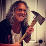 Kirk Hammett Instagram – 🎃 what’s your favorite scary movie? One of mine (aside from the obvious 🪓) is Barbarian 🔥 #happyhalloween🎃