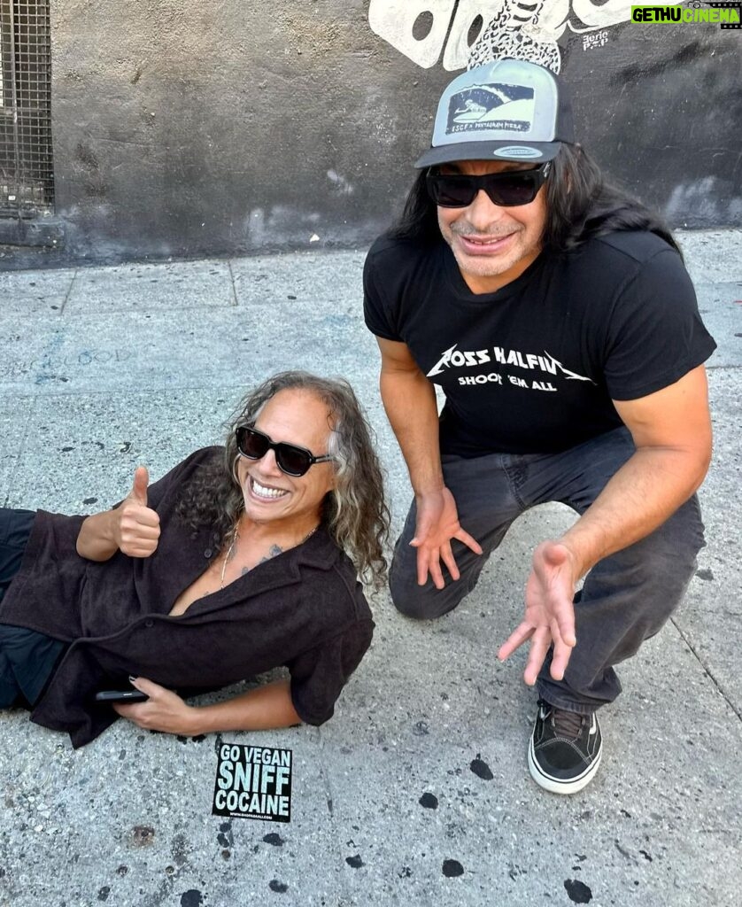 Kirk Hammett Instagram - Wisdom from the streets of LA !!! Los Angeles