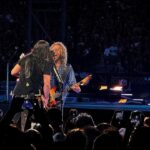 Kirk Hammett Instagram - 🤘seeking and destroying 🤘 @metallica #metallica #m72eastrutherford #metfamily #metontour Photo📸by @shelleyv1666
