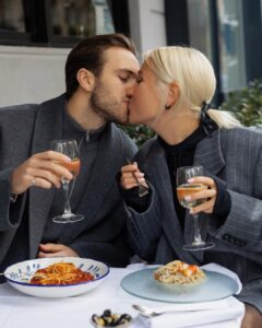Klavdiya Vysokova Instagram - Happy Valentine’s Day ❤️🥐👩🏼‍🤝‍👨🏽 Paris, France