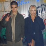 Klavdiya Vysokova Instagram - Ну как вам клип? Как вообще коллаборация с @fedukone ? 😏 Я получила огромное удовольствие! Первая демка и идея писалась в Париже, это был мой первый опыт работы с французами. На завтрак круассан с кофе, и погнали на студию экспериментировать, абсолютно абстрагировано от рамок)) Потом эмоции от впервые услышанного куплета Феди: «черт возьми, это звучит так необычно и вкусно!!!». Помню наш совместный супер-творческий и лёгкий вайб уже на студии в Москве и непрекращающийся ржач на съемках клипа)) ой, блокбастера 💚🔫 «Кабы не было тебя», этой песни, не было бы таких теплых и ярких воспоминаний))) Счастлива работать с ЛУЧШИМИ и делать крутое МУЗЛО с идейными киношными клипами! 🎞️ По крайней мере как чувствую я! А теперь ваша очередь делиться эмоциями 👇🏼
