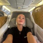 Klavdiya Vysokova Instagram - Телепортнулась ✈️ )) А если бы вы могли по щелчку пальцев очутиться в любом месте мира, что бы выбрали? 🌍