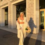 Klavdiya Vysokova Instagram - С праздником, мои сильные и независимые! 🤍 Давайте поздравлять друг друга и писать приятные слова 👇🏼 (мужчины, ваши тоже очень ждём) 💋 Moscow, Russia