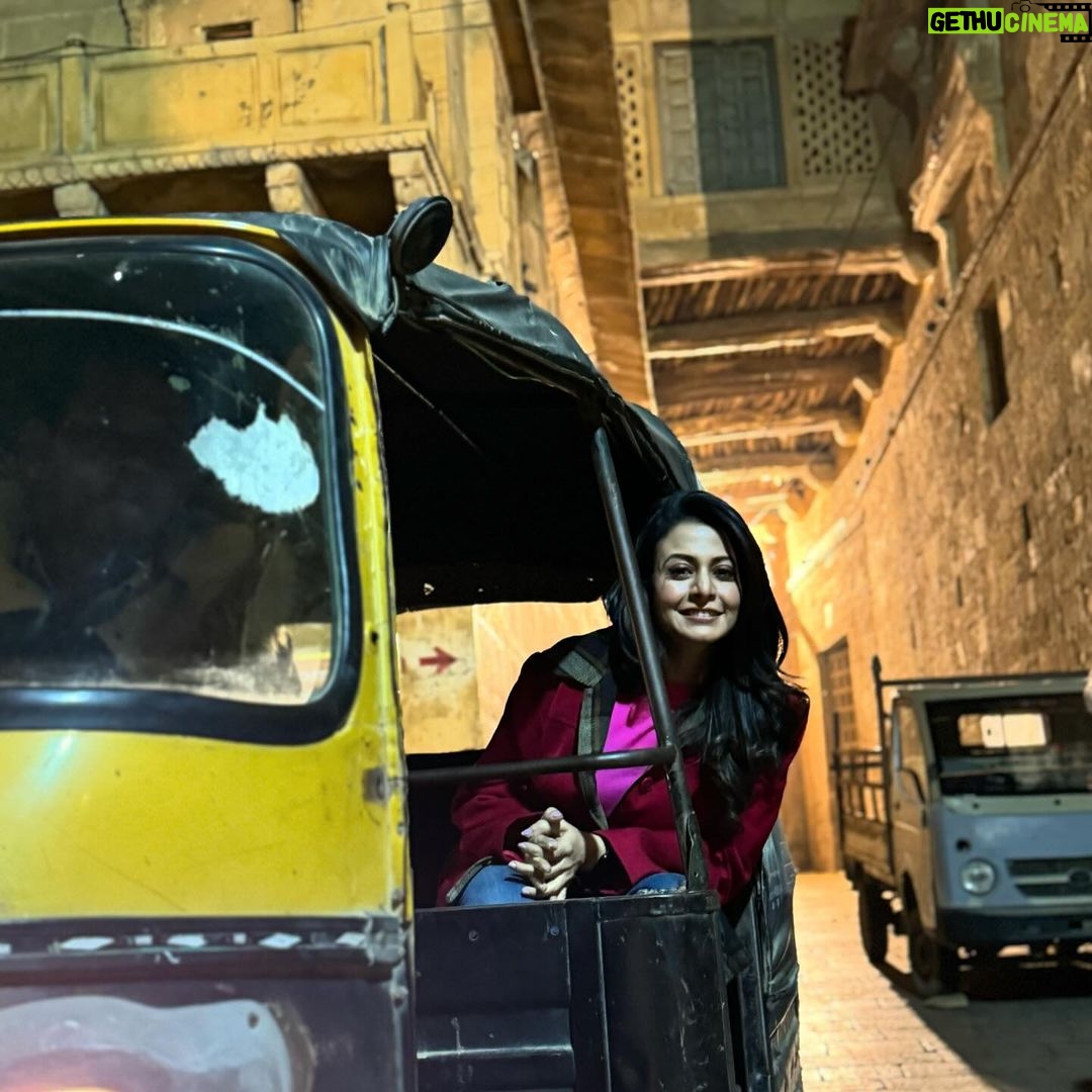 Koel Mallick Instagram - β¦and itβs a wrap!ππ #sonarkellayejawkerdhan #shootdiaries #happiness #joy #gratitude π