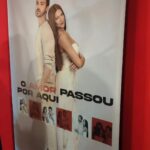 Konstantino Atanassopolus Instagram - Foi muito bom reencontrar a Lari. Hj fui assistir a peça @oamorpassouporaqui_emcartaz que está em cartaz no teatro UOL, no shopping pátio Higienópolis! Super recomendo!!! Shopping Pátio Higienópolis