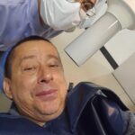 Konstantino Atanassopolus Instagram - Hoje foi dia de Endodontia na #odontojoy . A equipe conta com a especialista e mestranda em endodontia Dra Giovana, além de extremamente competente, uma simpatia de pessoa. Obrigado pelo atendimento, equipe @odontojoy . @odontojoy.aldeiadaserra @diogovilela.odontojoy #sorrisoperfeito #tratamentodecanal #tratamentodedente #sorrisolindo Odonto Joy