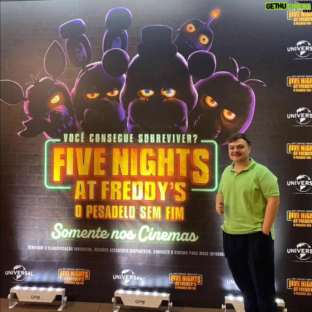 Konstantino Atanassopolus Instagram - Five nights até Freddy's - O pesadelo sem fim Prestes a assistir essa belezura estou muito ansioso!!! Shopping Metrô Santa Cruz