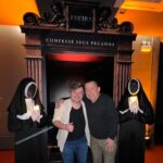 Konstantino Atanassopolus Instagram - Prestes a assistir a "Freira 2" Paulista (Sao Paulo)