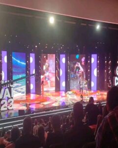 Konstantino Atanassopolus Instagram - Hj nos prêmios da @kwaibrasil 2023! Um pouco da premiação para vocês! Um lindo espetáculo com shows premiações e muita comédia ❤️🎉 E tudo com o @invisalignbrasil cuidando do meu sorriso! Obrigado @casecomunica pela convite! Parque do Ibirapuera