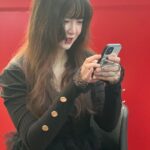 Koo Hye-sun Instagram - 부산국제영화제 일정을 마치고. 개막식에 입은 드레스 문의가 많아 정보 드려요. 3만 8천원의 노브렌드 원피스 입니다.