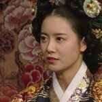 Koo Hye-sun Instagram - 스물 셋. 국모였던 시절.