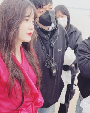 Koo Hye-sun Instagram - 쿠감독과 쿠배우. 트라이cf 현장.