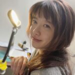 Koo Hye-sun Instagram - 작업이 아직 안끝났는데 해가 떴네요. 입술이 터진걸 보니...이제 그만 자야하나... 봅니다.zZZ 작가는 어느정도의 자기도취(?)와 정신승리가 필요한 직업! 모두 힘내쟈요!!