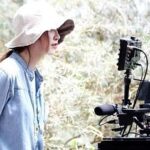 Koo Hye-sun Instagram - '자기 주도적 삶'을 살아간다는 것은 맨땅에 헤딩을 하는 것이다. 그것은 머리를 깨져가며 깨달음을 얻는 것이 아니라 그냥 깨지는 것이고 된통 아픈 일이다. 이미 늦었다.를 자각하였으니 다행이다. (2014년 어느날의 메모중에서)