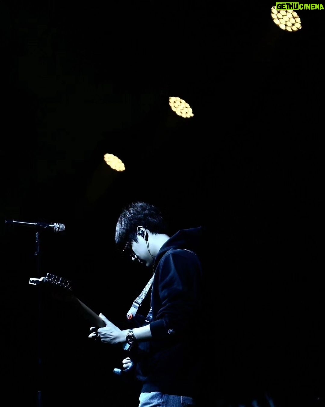 Korapat Kirdpan Instagram - 🌠#NNN1stSoloInMacau