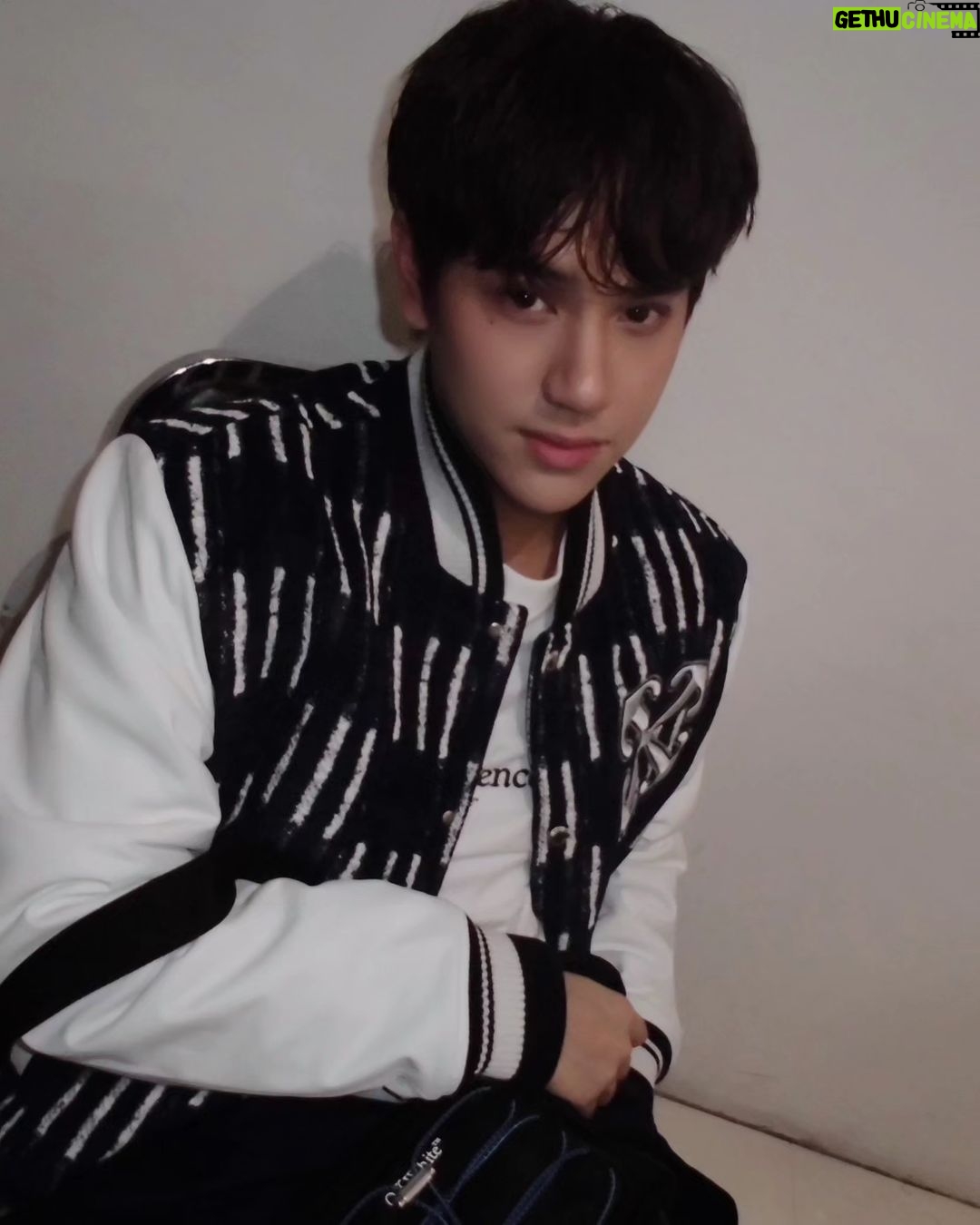 Korapat Kirdpan Instagram - #OffWhite #FallWinter23 #OffWhiteBangkok @off____white