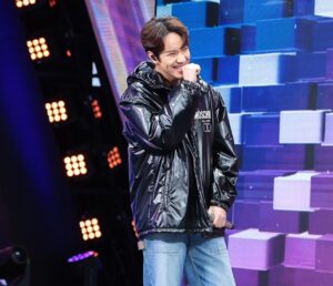 Korapat Kirdpan Instagram - จำผมได้เหยอ @thewallsong_official