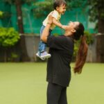 Kratika Sengar Instagram - From baby cuddles to 'me-time' struggles, it's all in a day's work 🍼💪 Moms, you're superheroes in disguise! 🦸‍♀️💫 #mommieduties #momslife #fitness #health #oziva #cleanprotein #fatloss #ozivafit #ad #hartarahsebetter