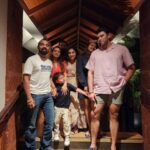Kratika Sengar Instagram - Birthday done right with my most fav people... Thankyou guys for all the lovely wishes n love.... @nikitindheer @hanu001122 @_himankshi_ @kalpana.sengar.11 @aakriti.bsingh @rishisingh05