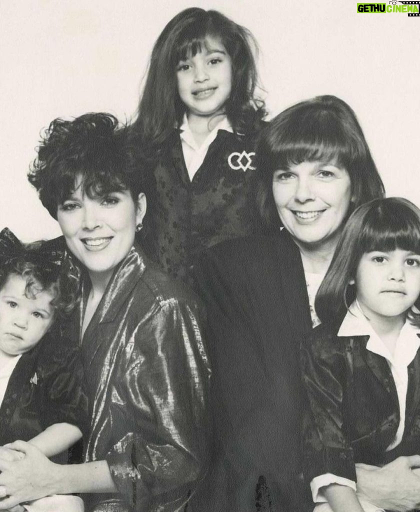 Kris Jenner Instagram - Happy International Women’s Day! I feel so blessed every single day to be surrounded by the most amazing, passionate, uplifting, loving and supportive women. Today we celebrate each other. To all my daughters, my granddaughters, my dearest friends, and to all of you, I wish you a happy #InternationalWomensDay!