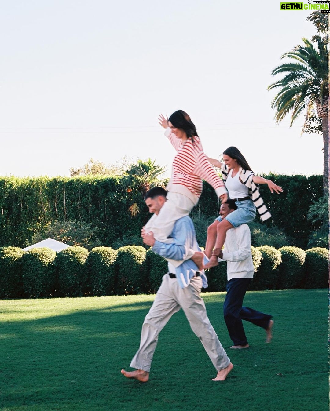 Kris Jenner Instagram - Kendall joins the @tommyhilfiger family for the Spring ‘24 Collection ♥️🤍💙 @kendalljenner @devonleecarlson @ebony.riley @tommyhilfiger @faikhadra @hannahlogann @yungtaco