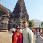 Krishna Mukherjee Instagram – Har Har Mahadev 🙏 Trimbakeshwar Jyotirlinga Temple