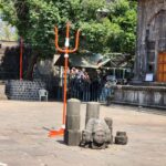 Krishna Mukherjee Instagram – Har Har Mahadev 🙏 Trimbakeshwar Jyotirlinga Temple