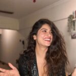 Krishna Mukherjee Instagram – Sorry Guys I did not post anything since a week bcz I died and now I am alive 😅😂 #poonampandey  #stupidpublicitystunt