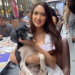 Krissann Barretto Instagram - I had the most therapeutic Sunday with these angels ♥️ #paintwithpuppies was soooo much fun ♥️ @pawasana_ Thankyou so much for this lovely experience ♥️ You never really know true love till you have experienced the love of a dog ♥️ if you or anyone you know is looking to adopt or foster a pup please DM @pawasana_ ♥️ We had such an amazing time at @outofthebluebombay they have a new must try menu ♥️ #love #grateful #happy #babies #puppy #puppylove #painting #puppies #adopt #blessed #picoftheday #insta #instagood #instalike #instagram #sunday #bff #happy #thankyou
